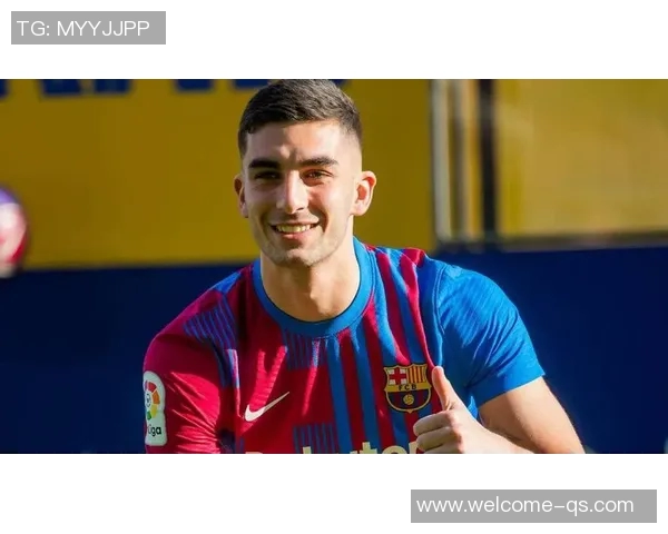 巴萨国王杯海报揭晓费兰托雷斯巴德吉卡萨多齐亮相