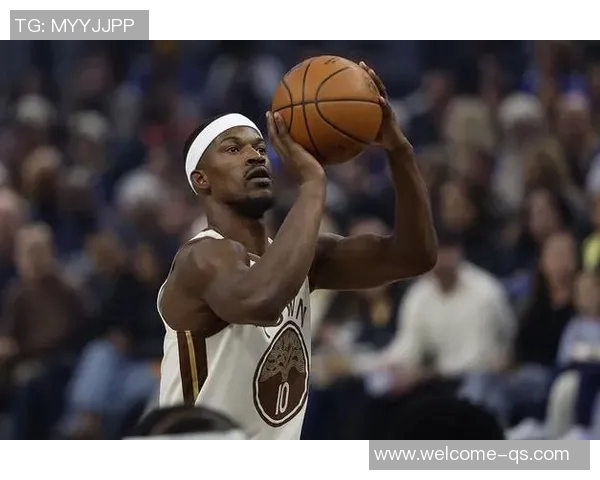 巴特勒回忆摔倒经历感叹当时屁股着地疼痛但现已无碍